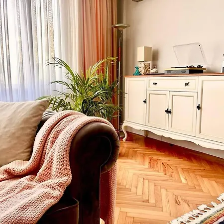 Stylish Flat In Sisli Close To Subway *