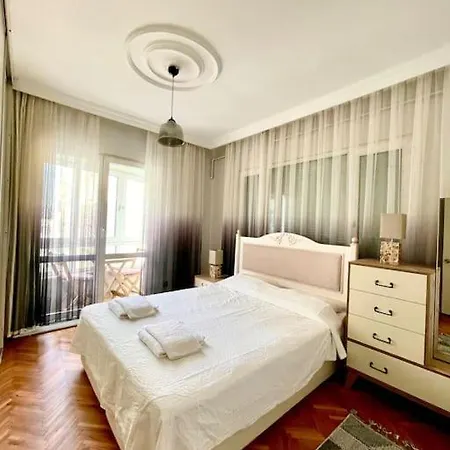 Stylish Flat In Sisli Close To Subway Κωνσταντινούπολη
